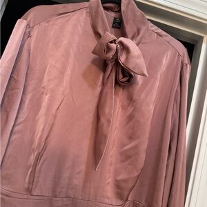 Elegant Mauve Blouse with Bow Detail